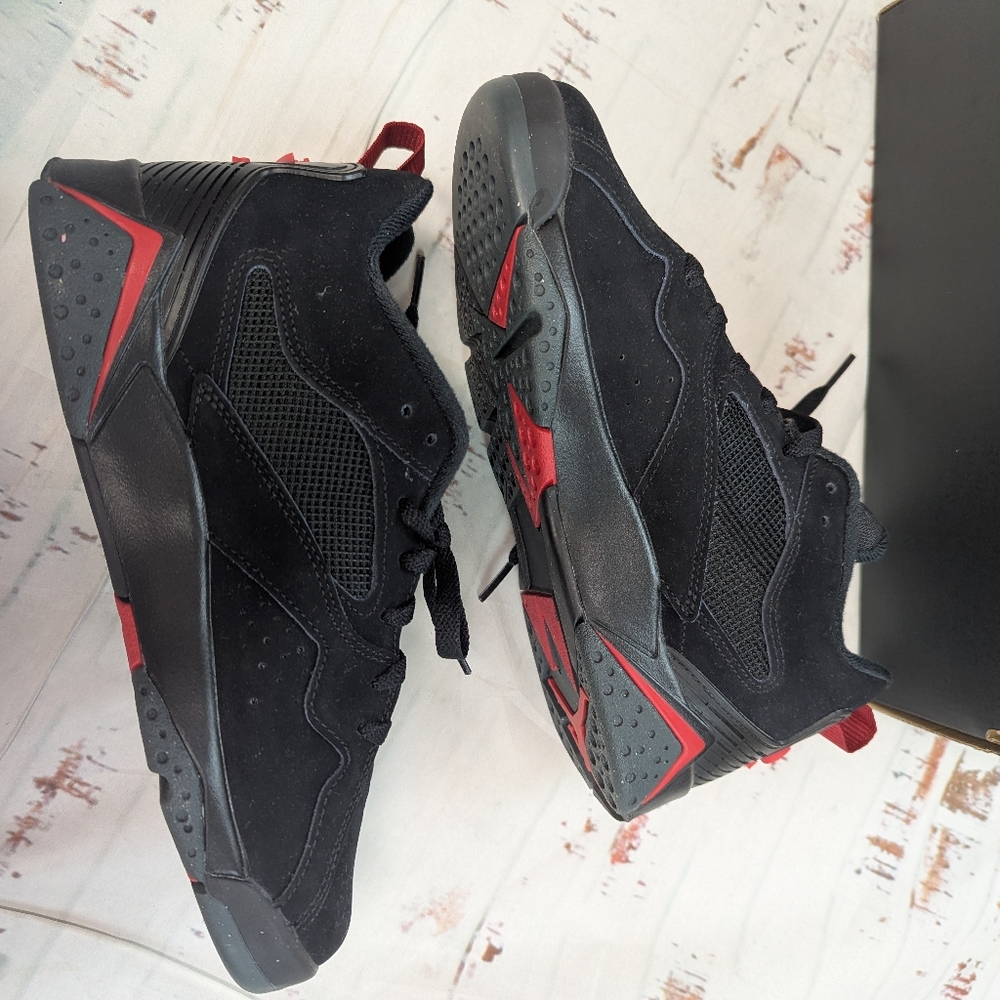 Jordan MVP 92 Sneakers - Picture 5 of 9